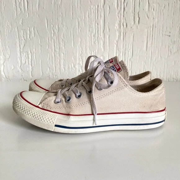 Converse White All Star Low Top Sneakers Size 7 - Picture 4 of 12